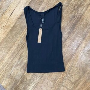Black Skims cotton rib tank